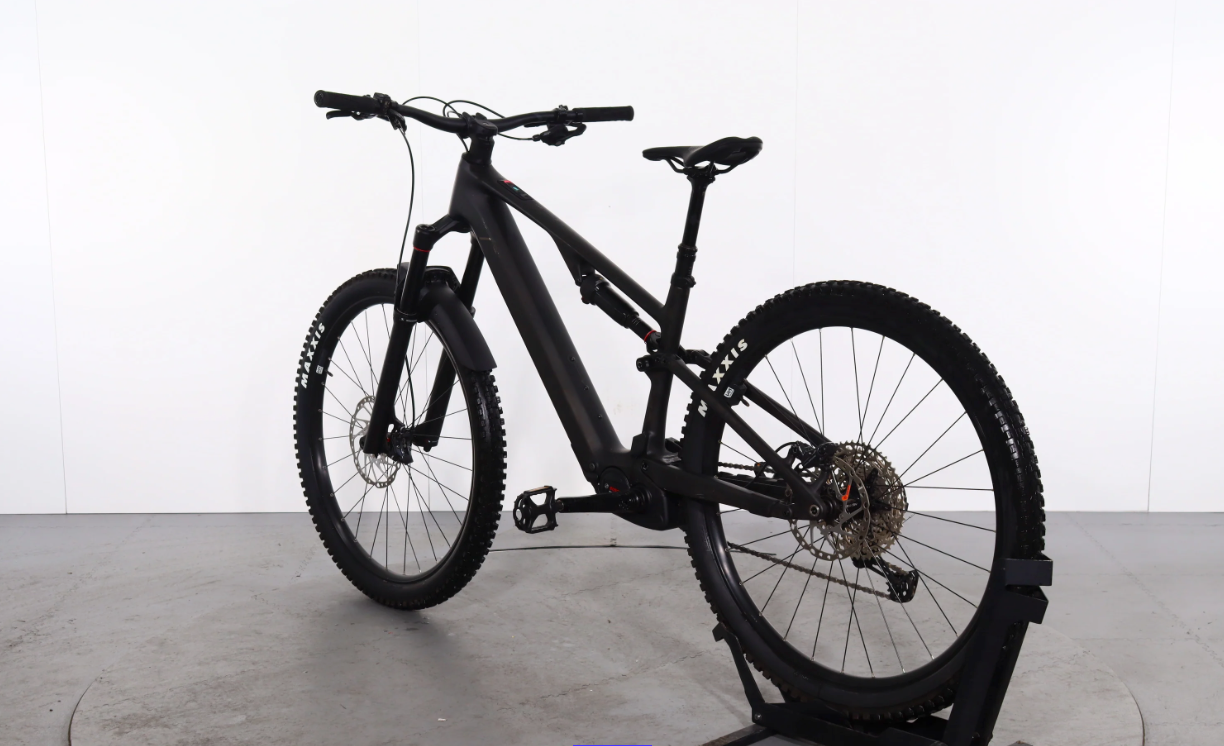 Cube AMS Hybrid One44 C:68X Race 400x   ( Año 2025  )