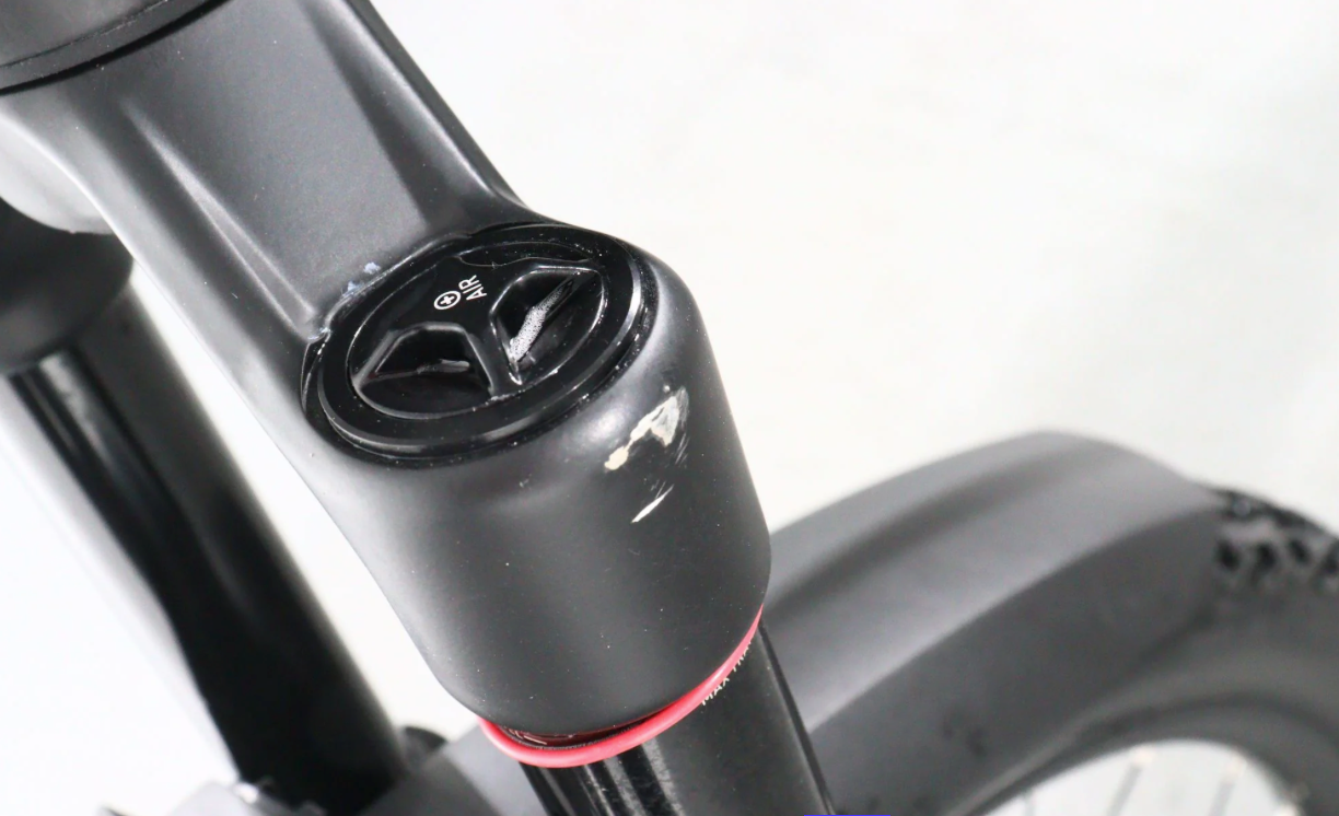 Cube AMS Hybrid One44 C:68X Race 400x   ( Año 2025  )
