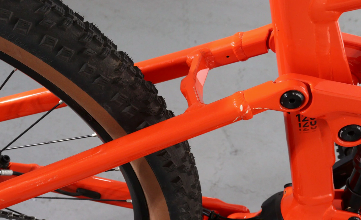 Cube Stereo Hybrid 120 Race   ( Año 2024  )