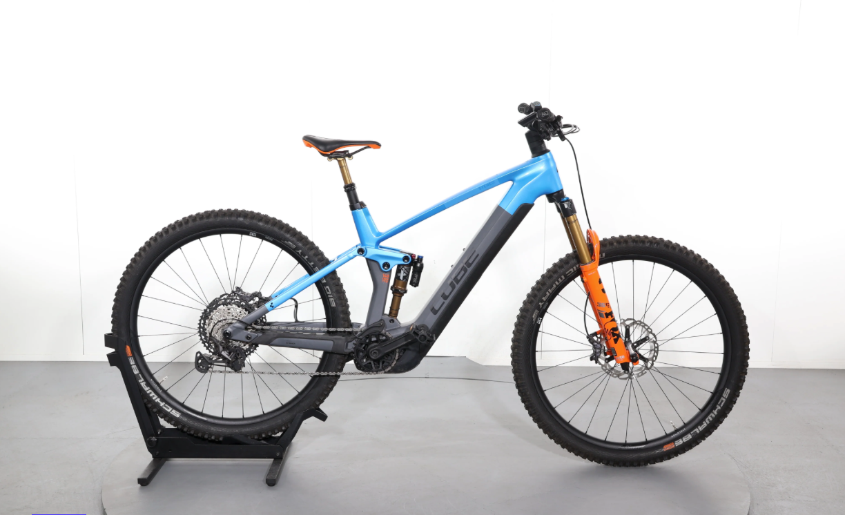 Cube Stereo Hybrid 140 Hpc Actionteam 750   ( Año 2024  )