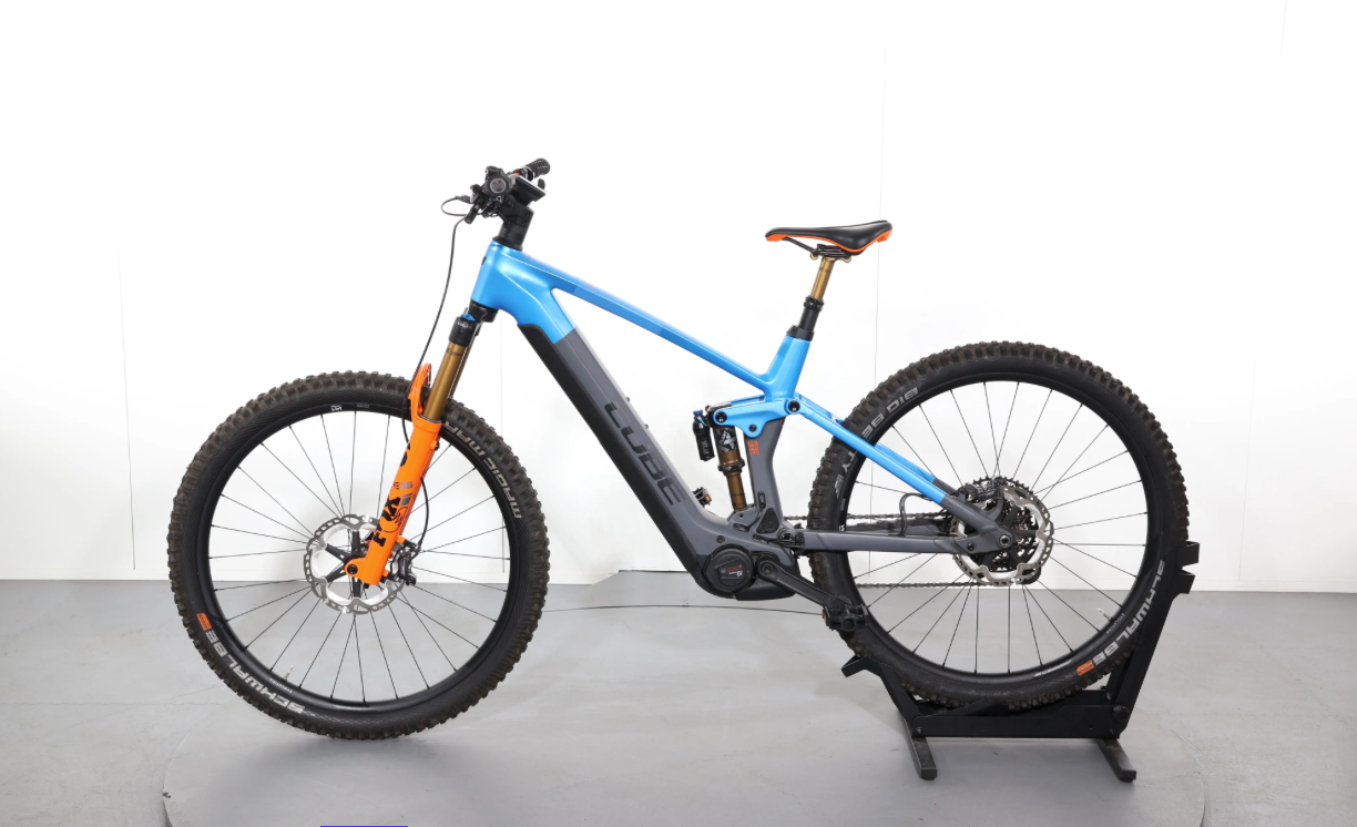 Cube Stereo Hybrid 140 Hpc Actionteam 750   ( Año 2024  )
