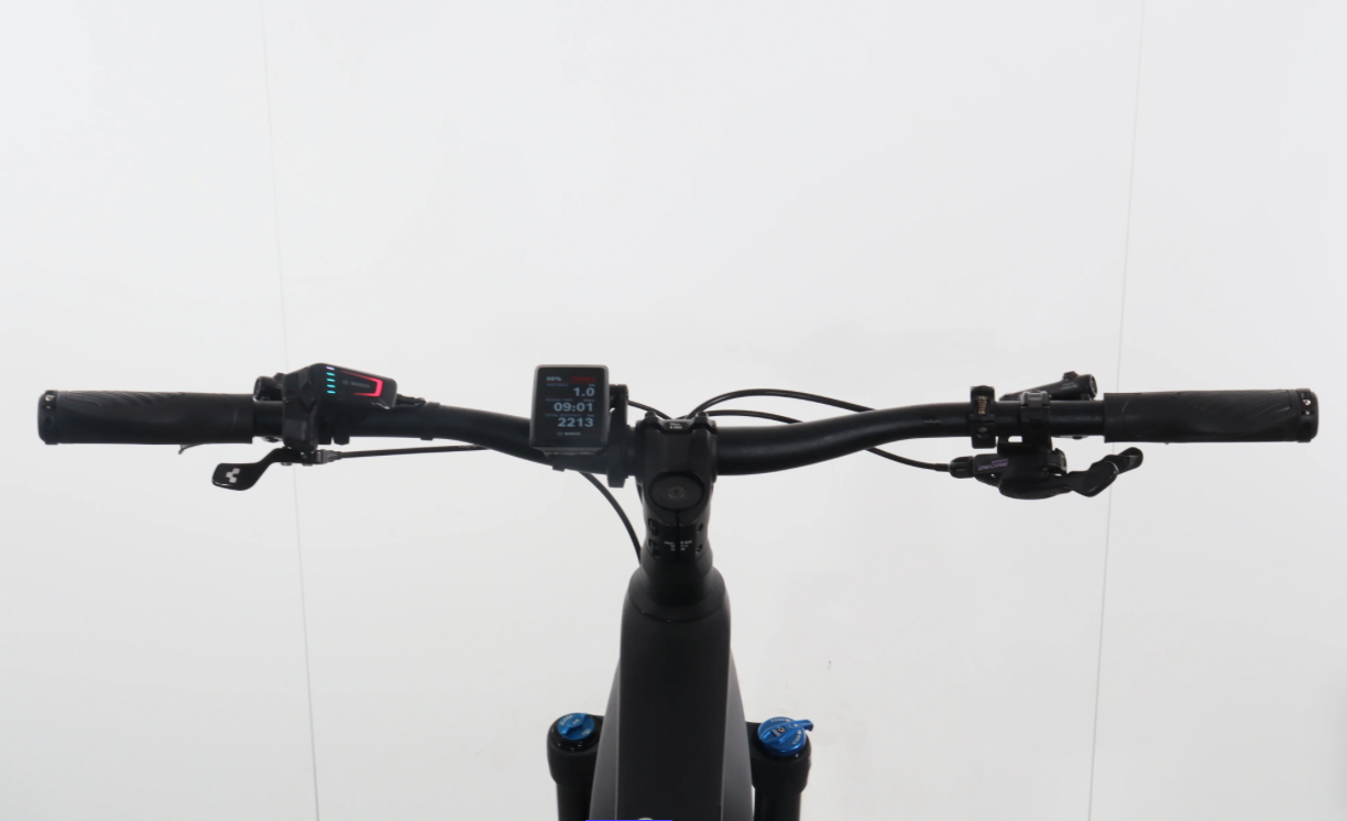 Cube Stereo Hybrid 140 Hpc Slx 750   ( Año 2023  )
