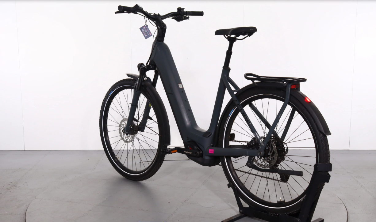 Cube Kathmandu Hybrid ONE Año 2025