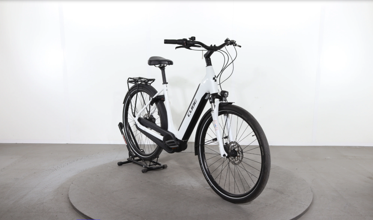 Cube Supreme Sport Hybrid One Año 2024