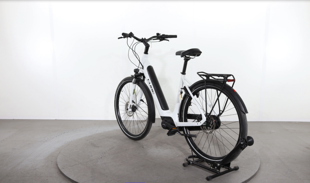 Cube Supreme Sport Hybrid One Año 2024