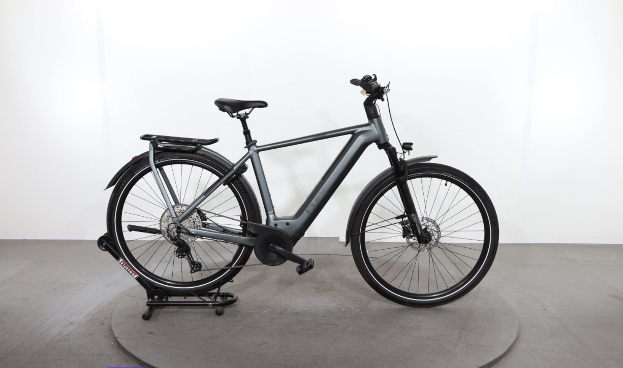 Cube Ella Ride Hybrid 500    Año 2023