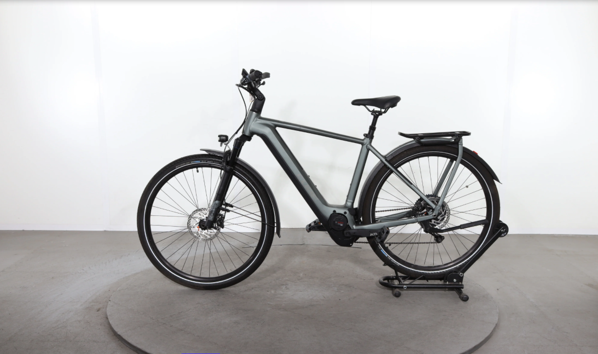 Cube Kathmandu Hybrid Pro 750    Año 2023