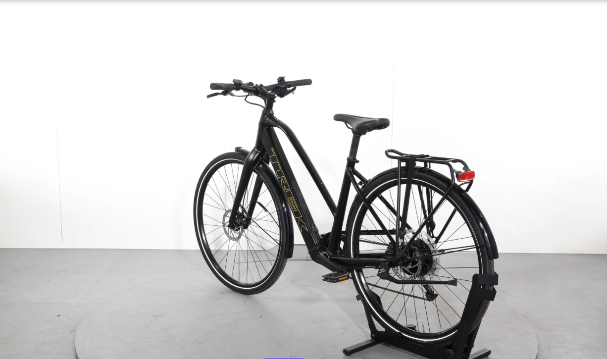 Trek FX+ 2 Stagger    Año 2022