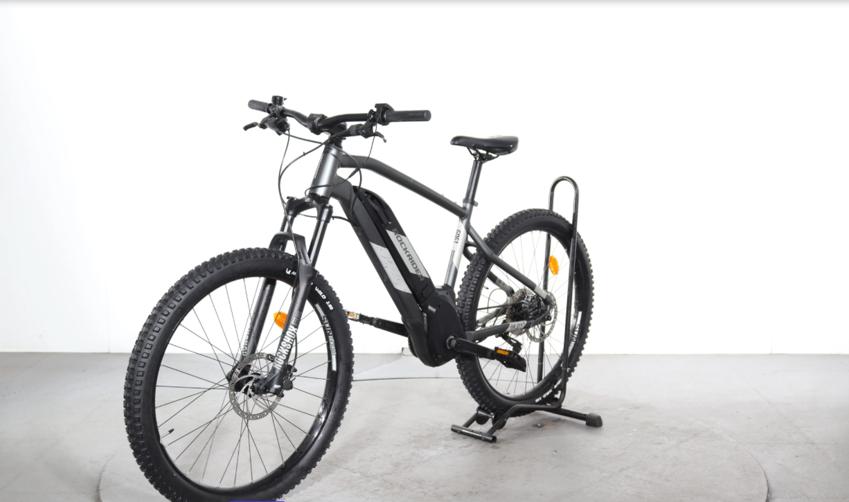 Decathlon E-ST 900     Año 2023