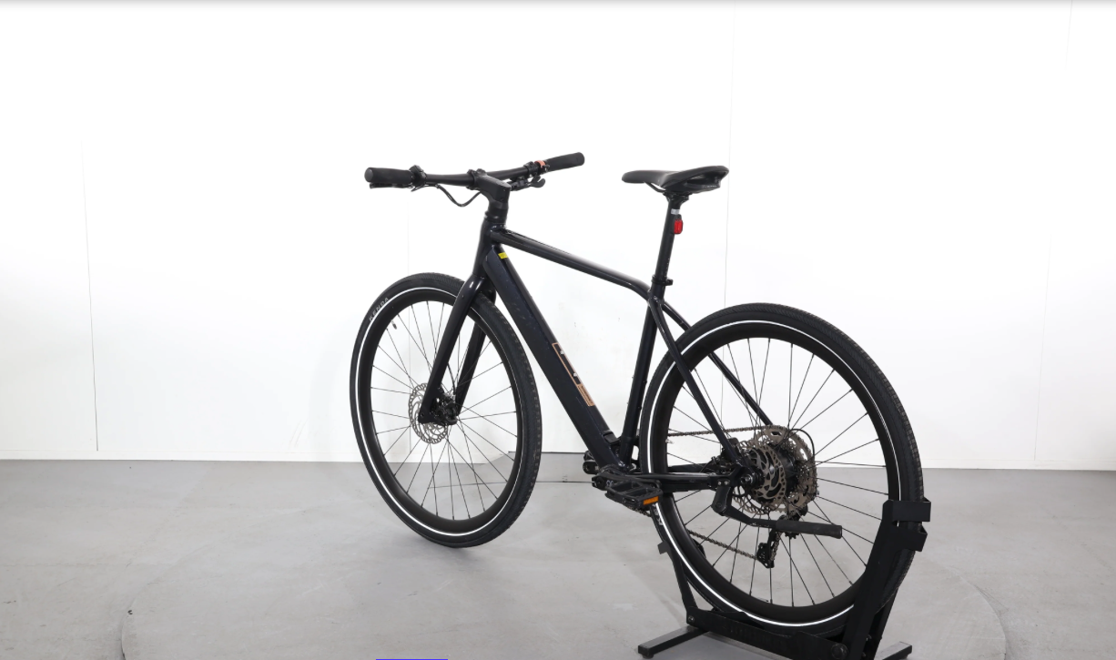 Orbea Vibe H30    Año 2023