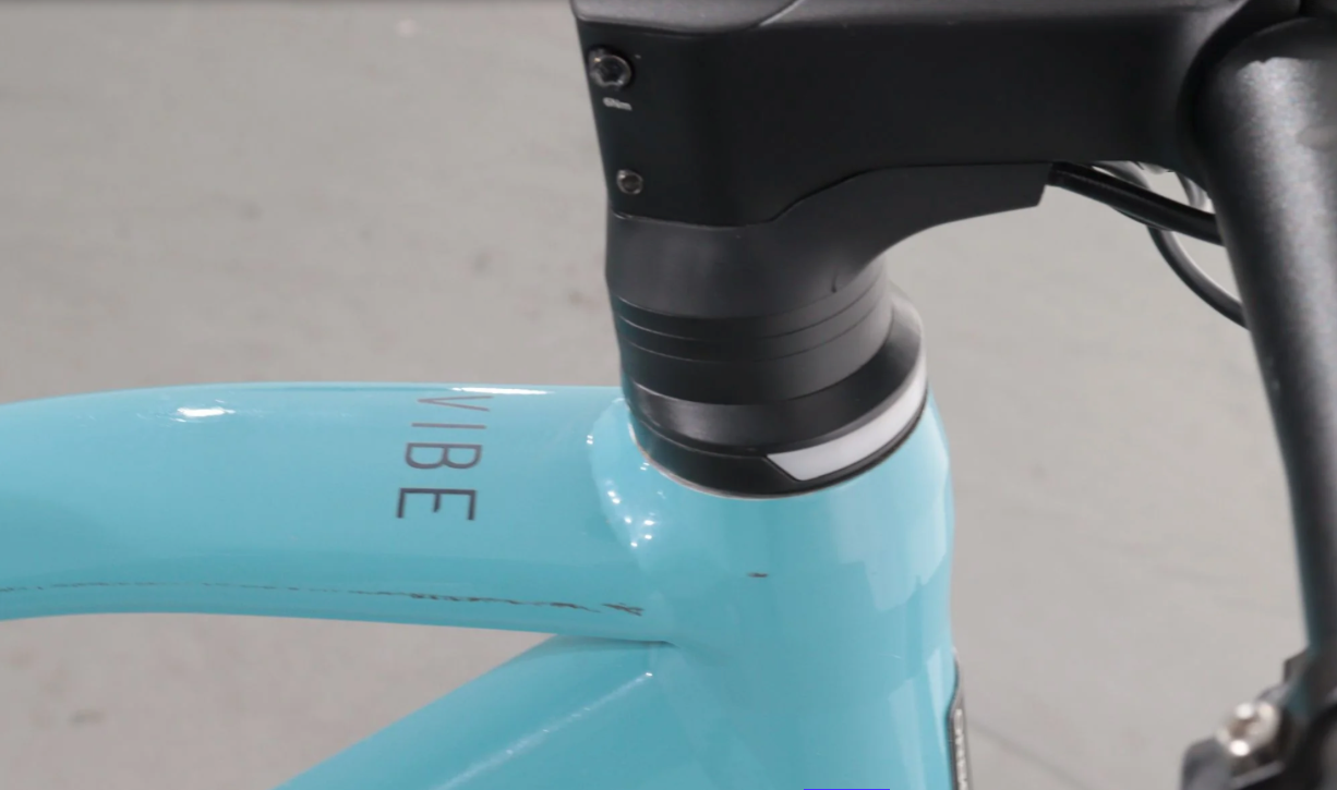 Orbea Vibe H30 EQ    Año 2021