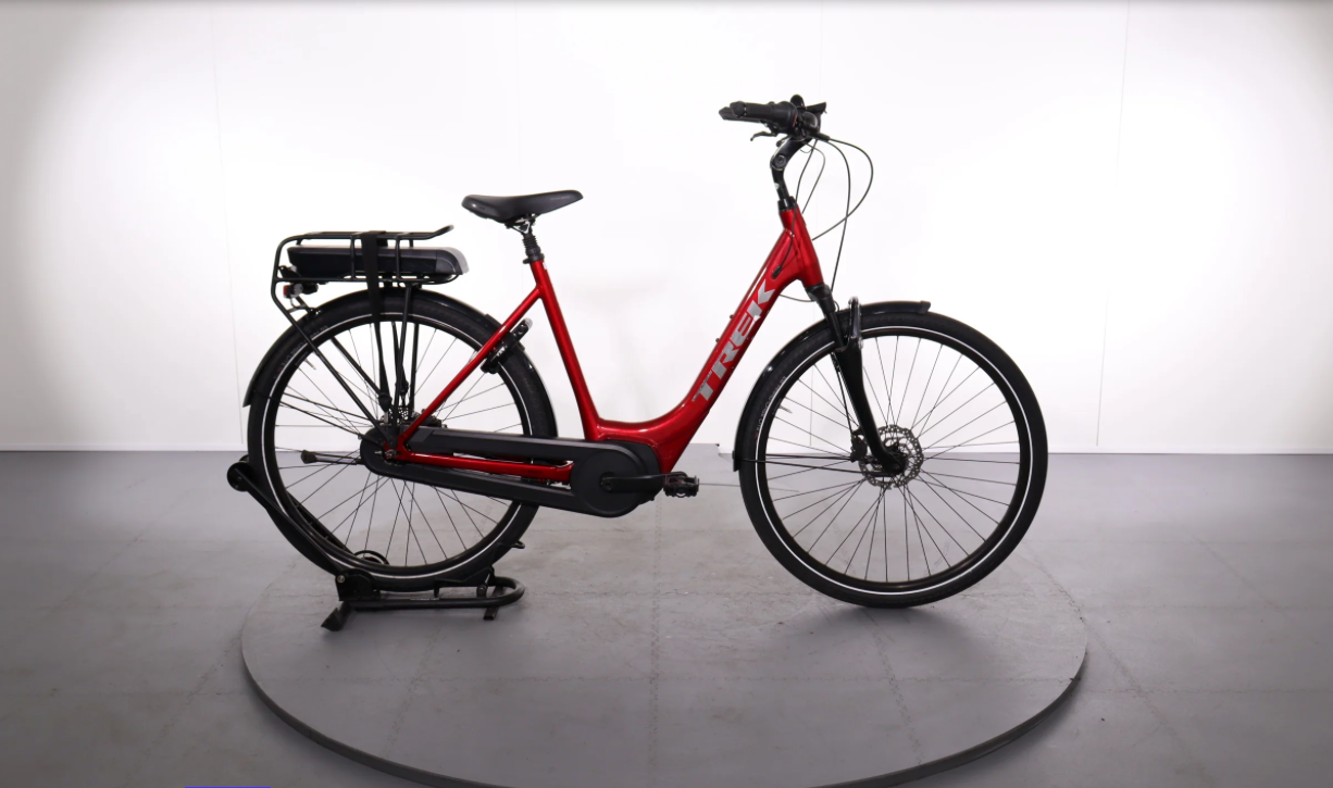 Trek district +4 Lowstep   Año 2023