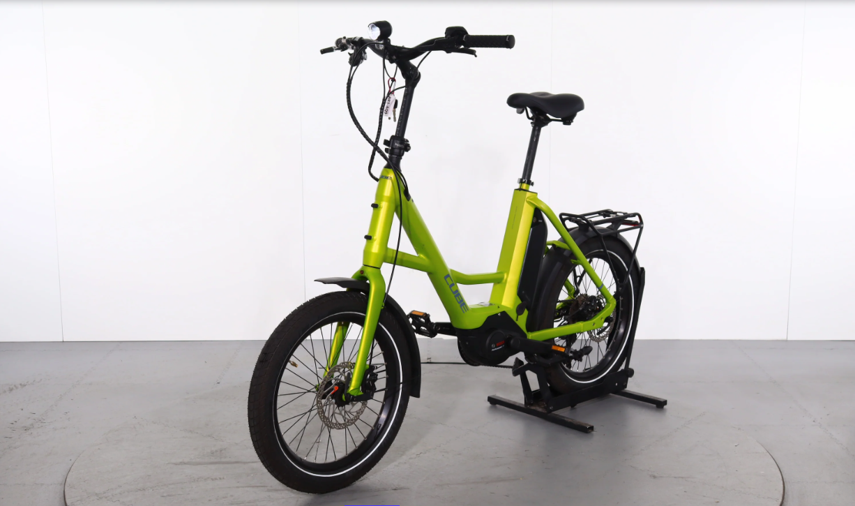 Cube Compact Hybrid    Año 2025