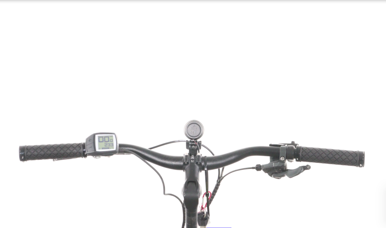 Cube Compact Hybrid    Año 2025