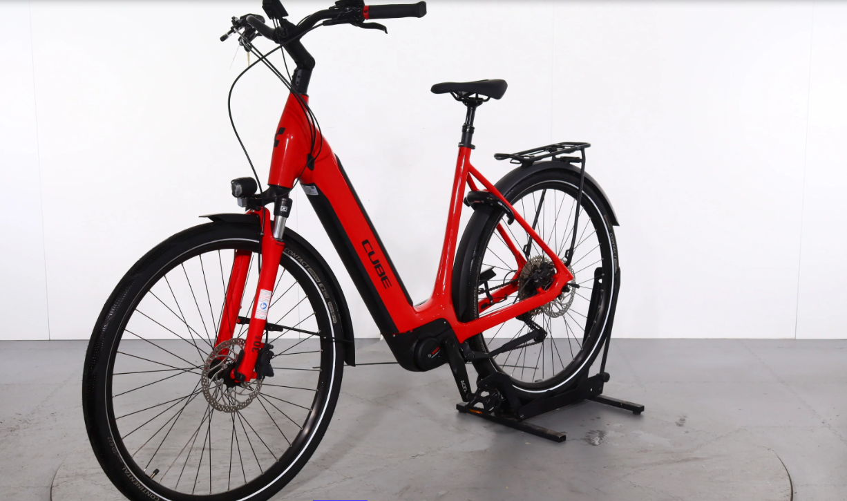 Cube Supreme Sport Hybrid Pro    Año 2024