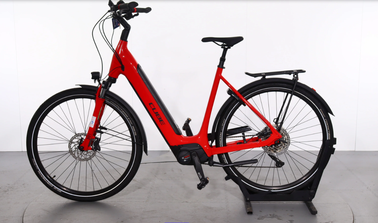 Cube Supreme Sport Hybrid Pro    Año 2024