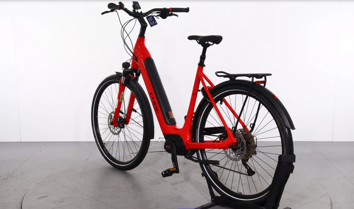 Cube Supreme Sport Hybrid Pro    Año 2024