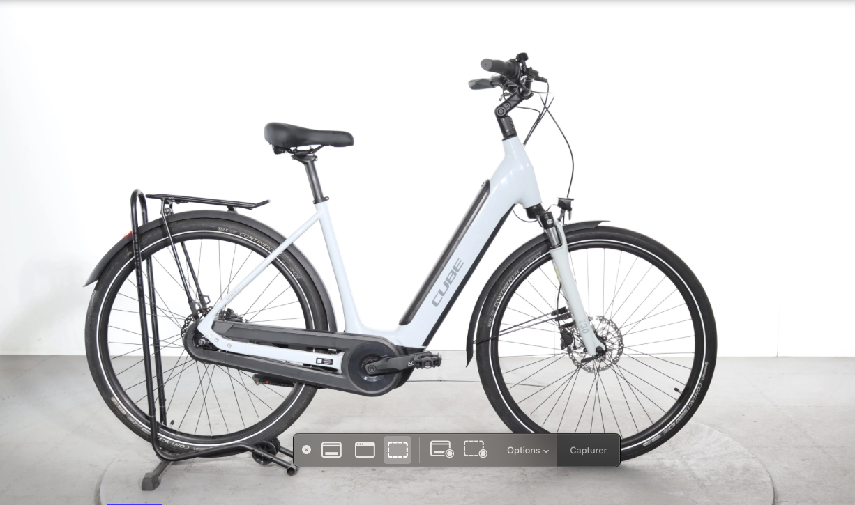 Cube Supreme Hybrid One 500  Año 2023