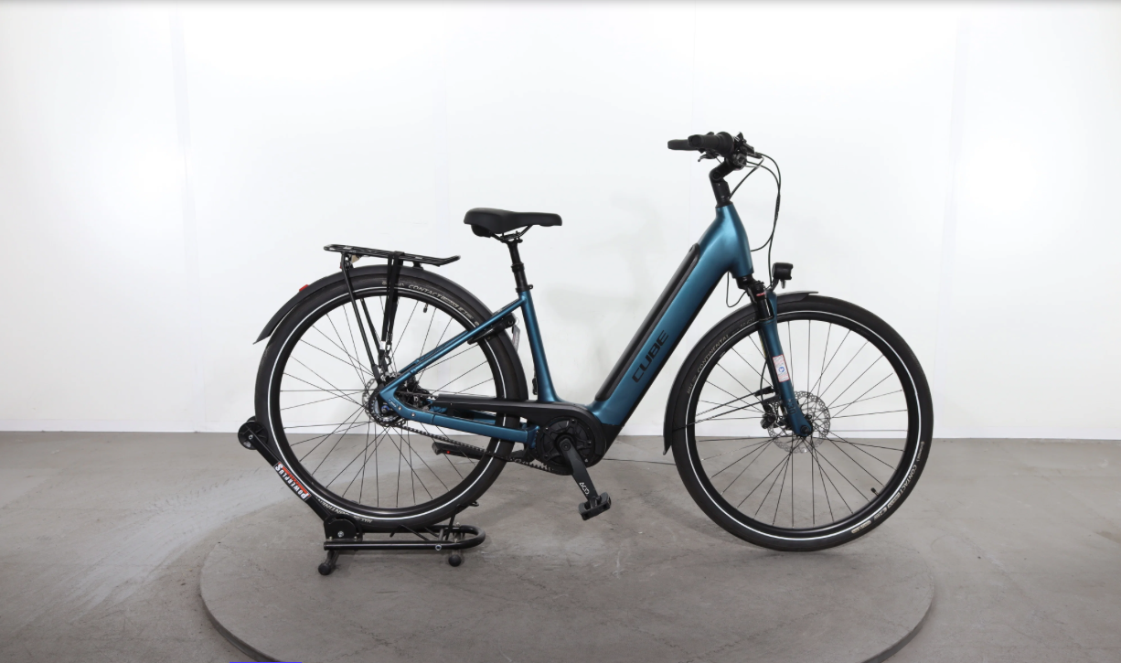 Cube Supreme Rt Hybrid Exc 500   Año 2023