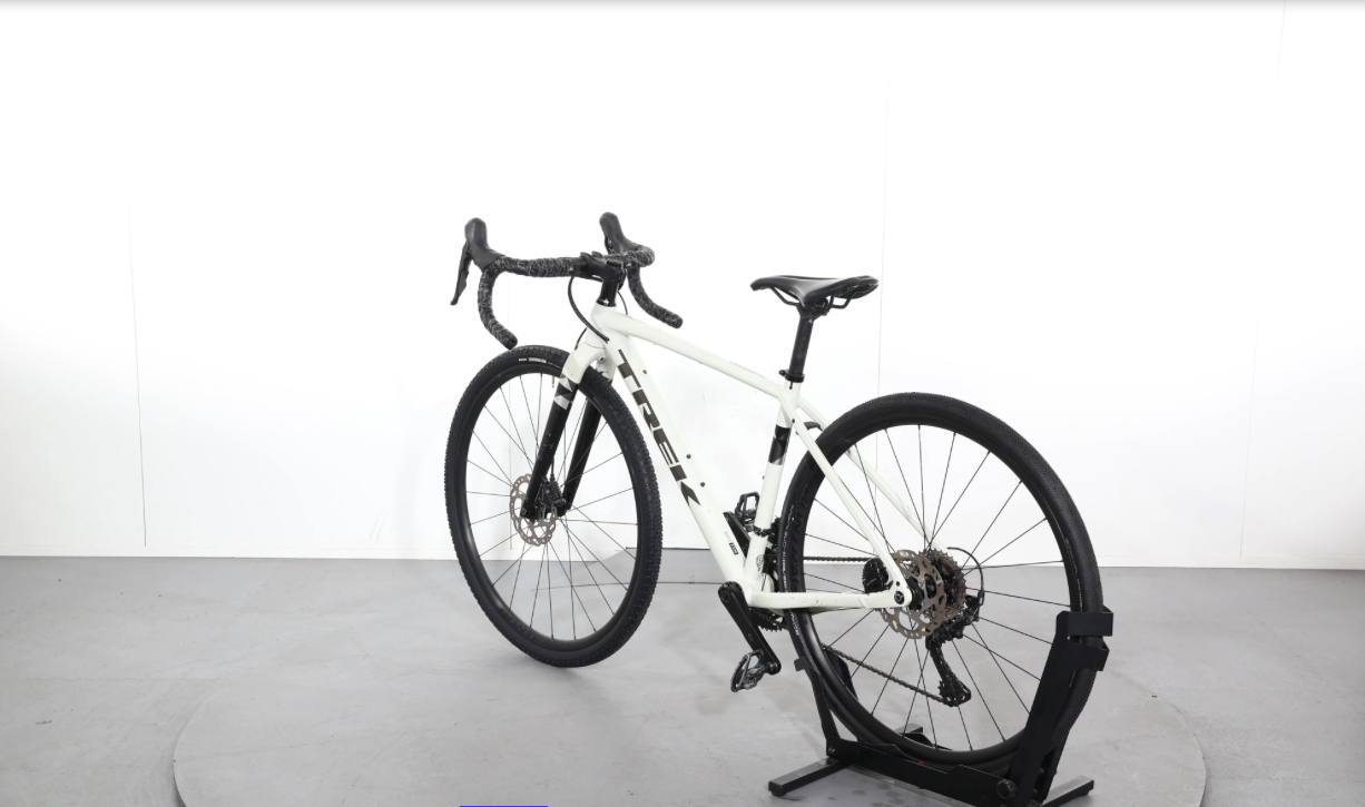 Trek Checkpoint Alr 5    Año 2025