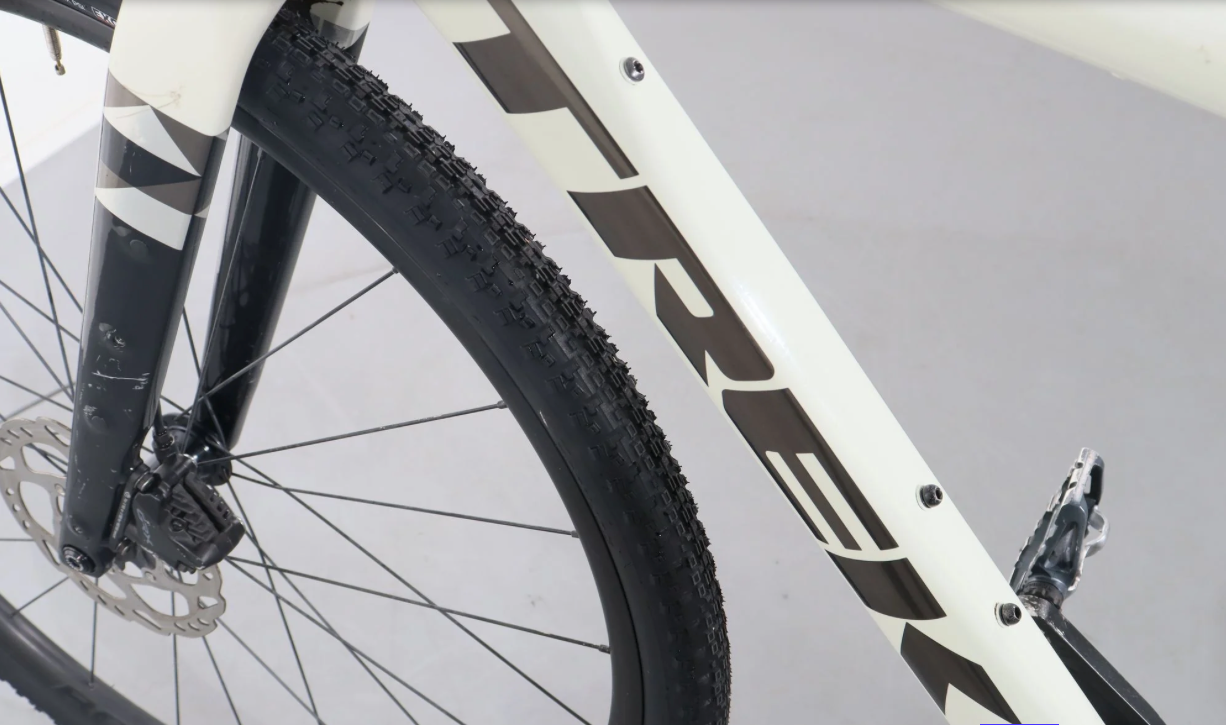Trek Checkpoint Alr 5    Año 2025